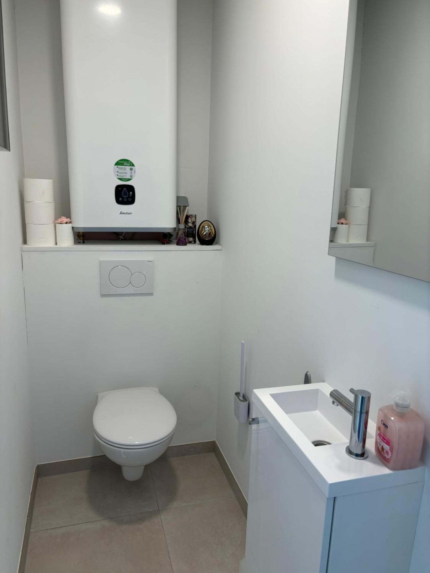 2 Bedrooms Luxury Apartment - Guillemins 列日 外观 照片