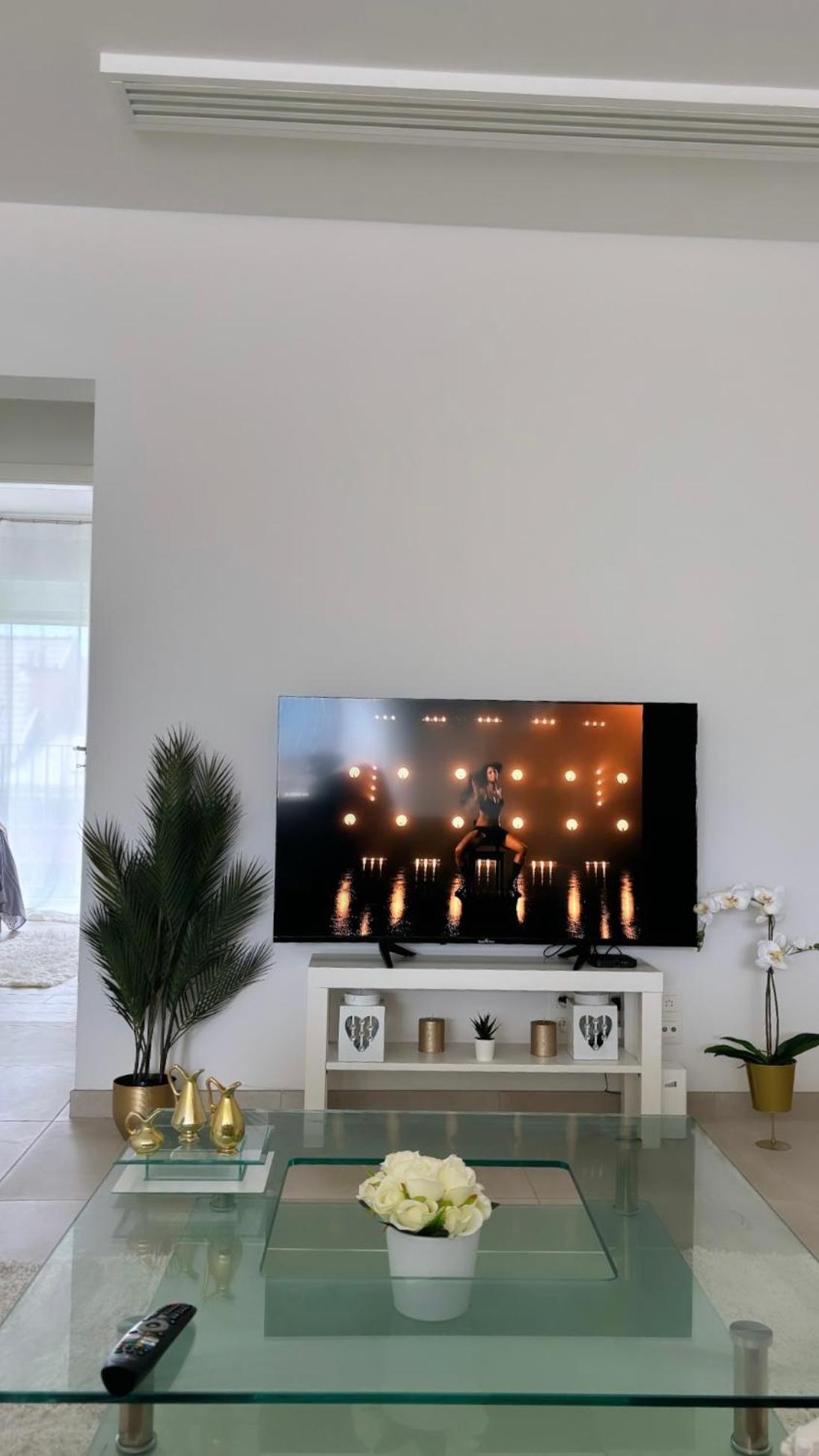 2 Bedrooms Luxury Apartment - Guillemins 列日 外观 照片